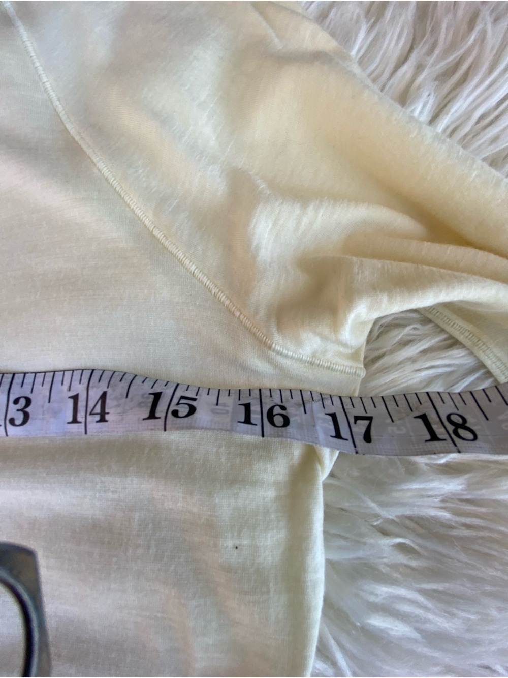 Smartwool All Season Women's Lightweight Long Sleeve Crew - Pale Yellow Cream - Picture 3 of 4